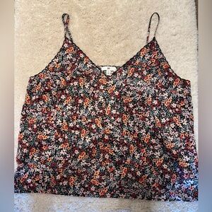 Ditsy floral scallop neck cami